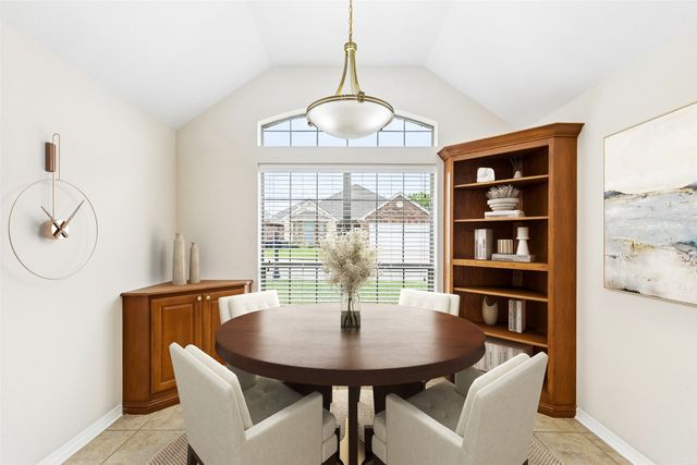 110 Crestway Drive 29, Cedar Hill, TX 75104