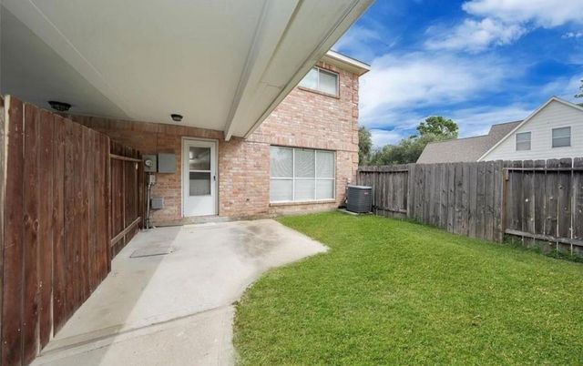 10813 Norchester Village Drive, Houston, TX 77070