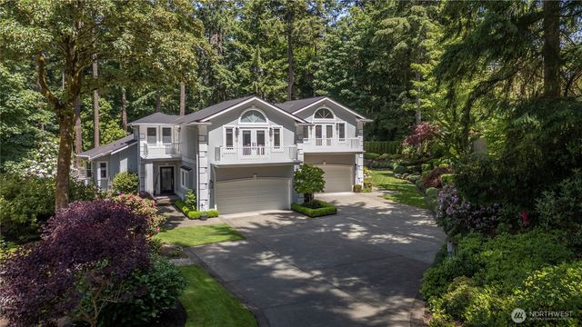 11202 Greystone Drive SW, Lakewood, WA 98499