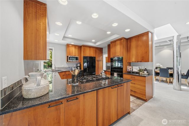 11202 Greystone Drive SW, Lakewood, WA 98499