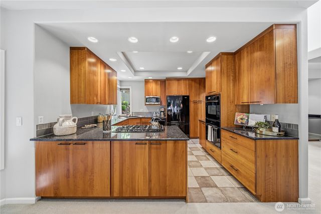 11202 Greystone Drive SW, Lakewood, WA 98499