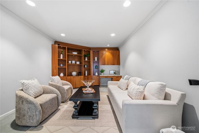11202 Greystone Drive SW, Lakewood, WA 98499