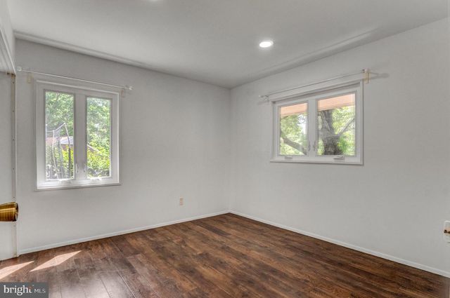 6323 HOWE PL, Springfield, VA 22150