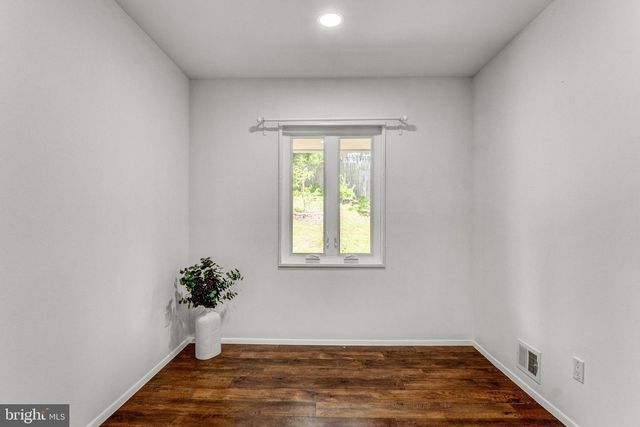 6323 HOWE PL, Springfield, VA 22150