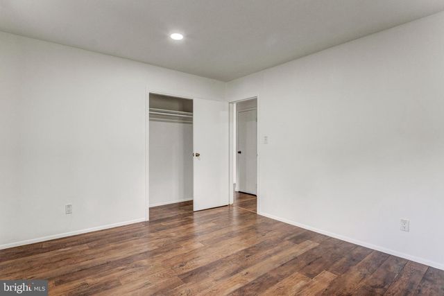 6323 HOWE PL, Springfield, VA 22150