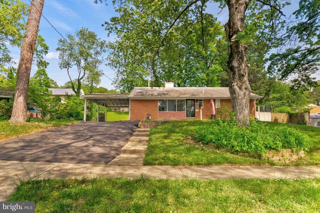 6323 HOWE PL, Springfield, VA 22150