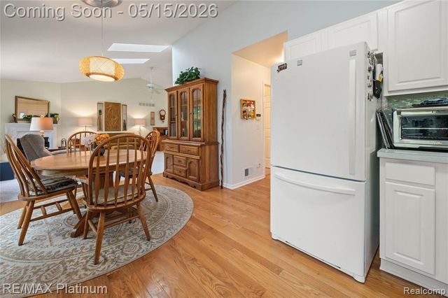 1270 Crystal Pointe Circle, Fenton, MI 48430