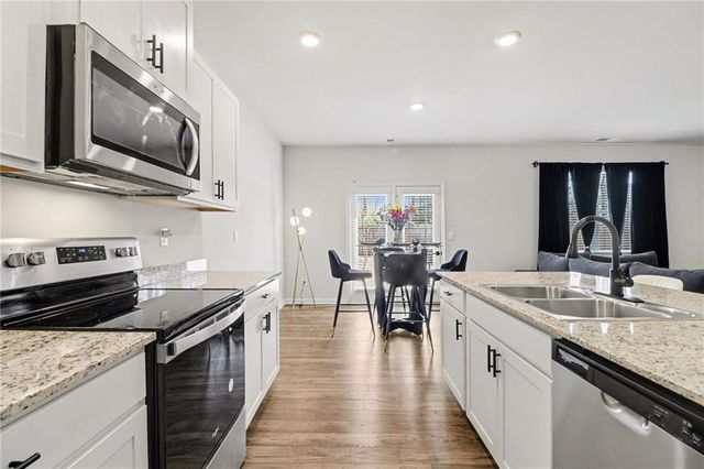 151 Creekview Way, Dallas, GA 30132