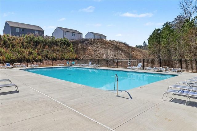 151 Creekview Way, Dallas, GA 30132