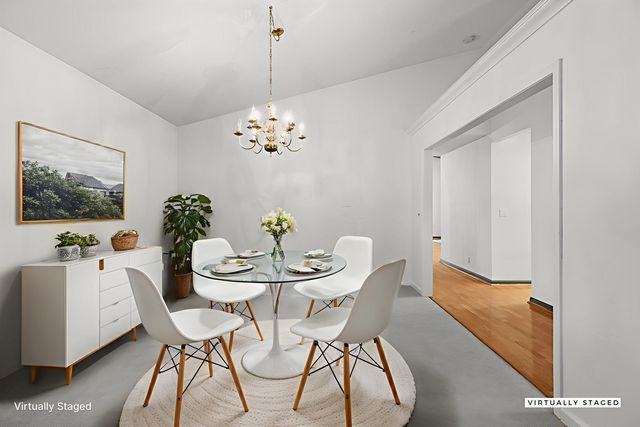 2366 Templeton Drive, Redding, CA 96002