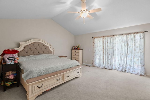 2366 Templeton Drive, Redding, CA 96002