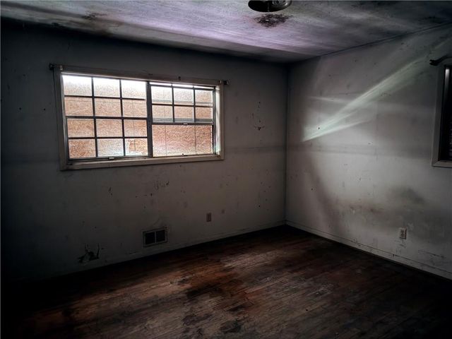 1131 S Deshon Road, Lithonia, GA 30058