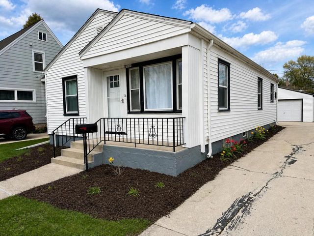 2231 N 23rd STREET, Sheboygan, WI 53083