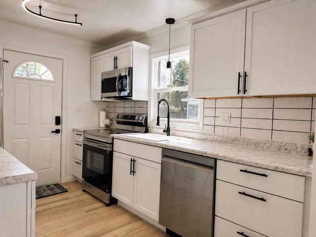 2231 N 23rd STREET, Sheboygan, WI 53083