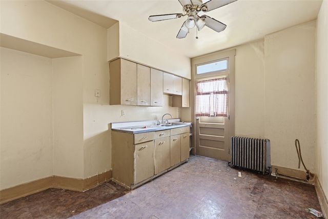 618 Broadway Ave, Stowe Twp, PA 15136