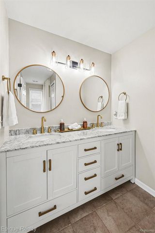 3788 Dearborn Avenue, Rochester Hills, MI 48309