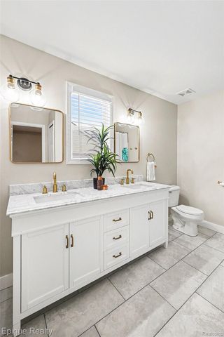 3788 Dearborn Avenue, Rochester Hills, MI 48309