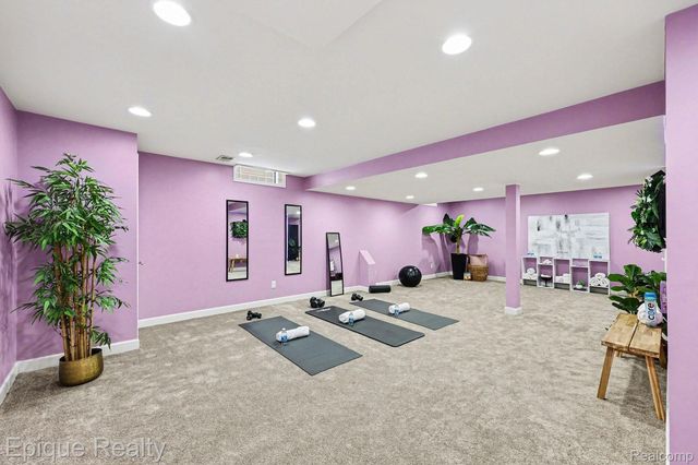 3788 Dearborn Avenue, Rochester Hills, MI 48309