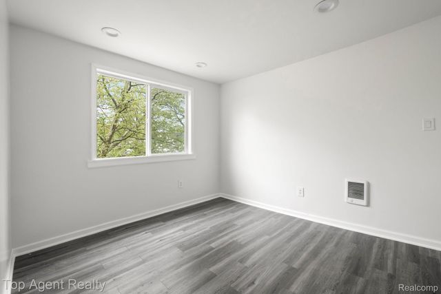 19164 Riopelle Street, Detroit, MI 48203