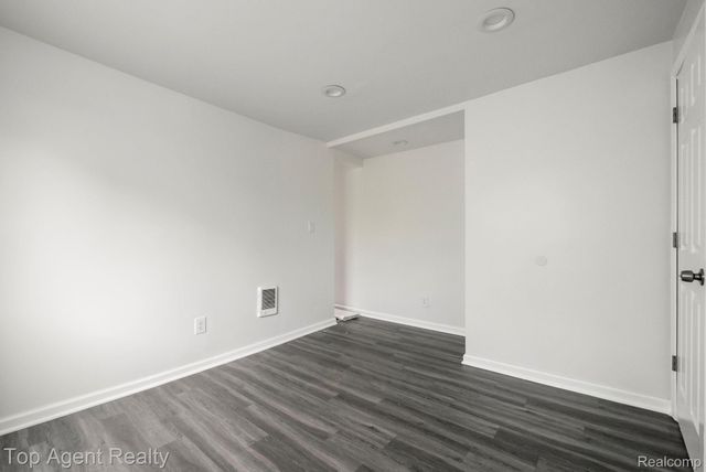 19164 Riopelle Street, Detroit, MI 48203