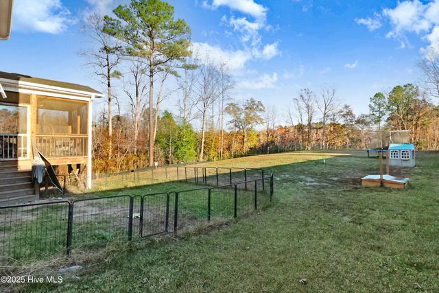 472 Jackson Pond Drive, Smithfield, NC 27577