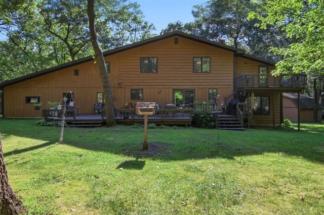 W2610 Rim Rock Road, Eau Claire, WI 54701