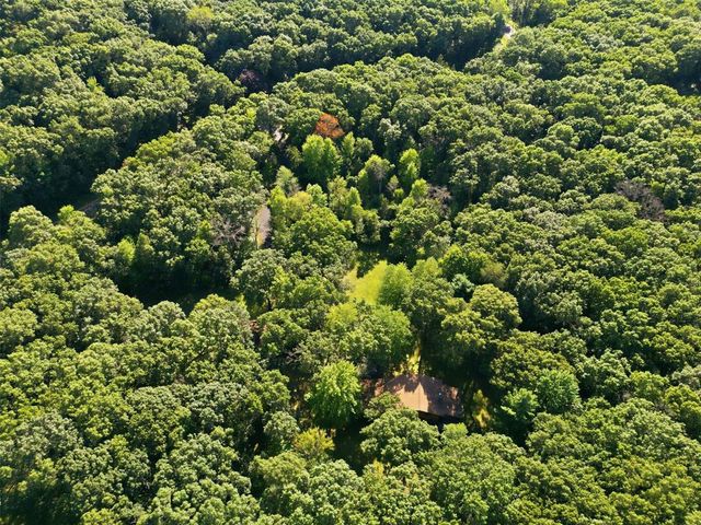 W2610 Rim Rock Road, Eau Claire, WI 54701