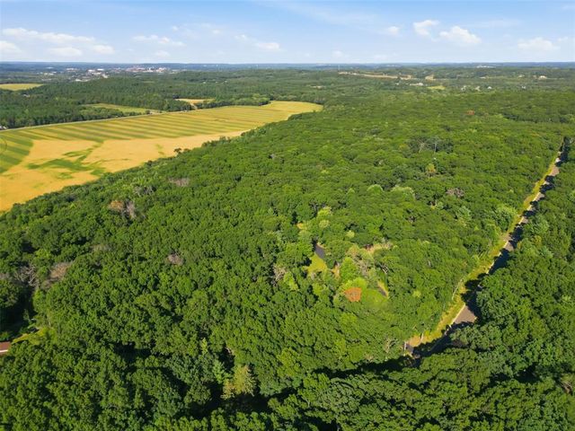 W2610 Rim Rock Road, Eau Claire, WI 54701