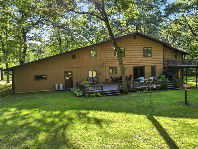 W2610 Rim Rock Road, Eau Claire, WI 54701