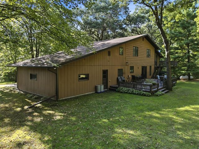 W2610 Rim Rock Road, Eau Claire, WI 54701