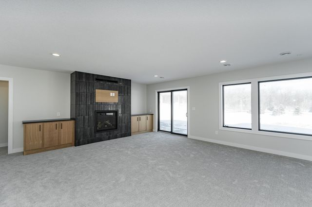 2665 Timber Oaks Road SW, Rochester, MN 55902