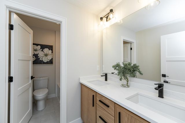 2665 Timber Oaks Road SW, Rochester, MN 55902