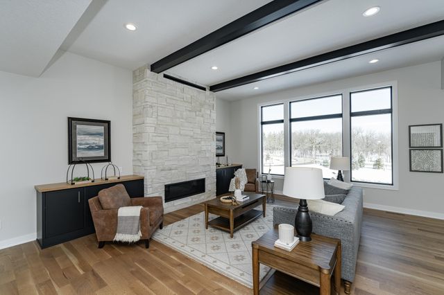 2665 Timber Oaks Road SW, Rochester, MN 55902