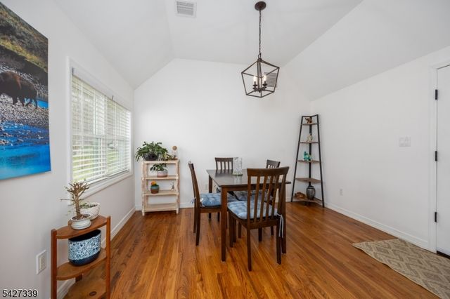 30 Signal Hill Trl, Sparta Twp., NJ 07871