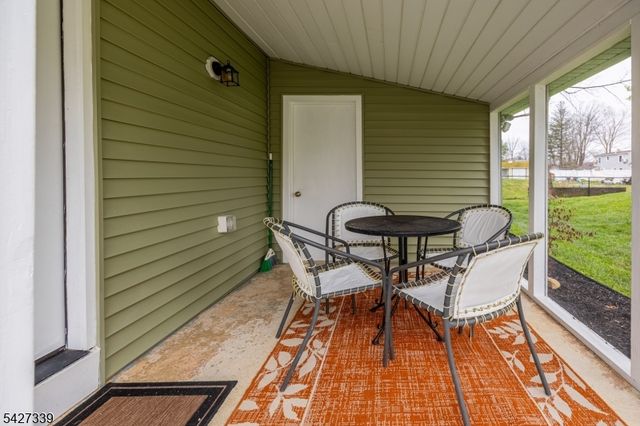 30 Signal Hill Trl, Sparta Twp., NJ 07871