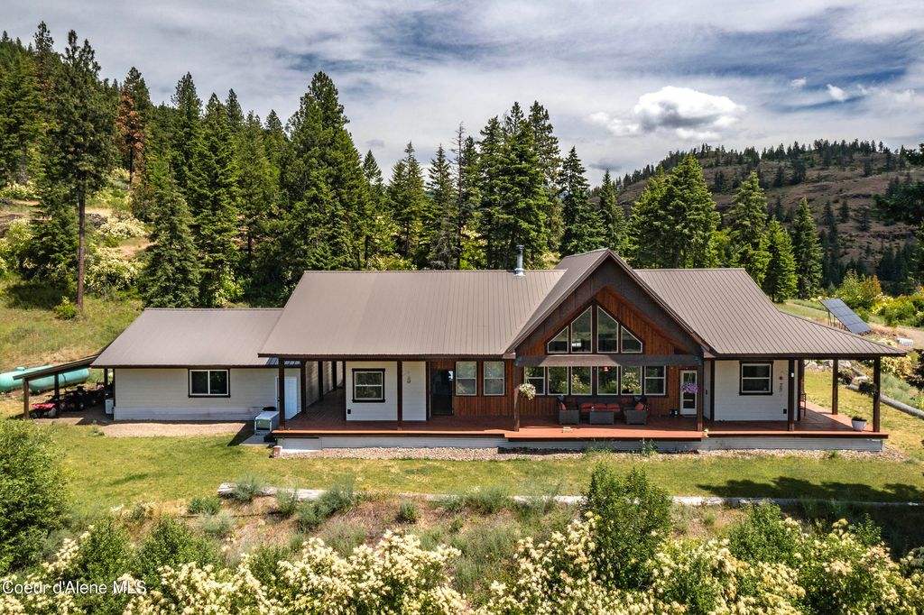 1010 Mc Quade Gulch Dr, Clark Fork, ID 83811 photo 3