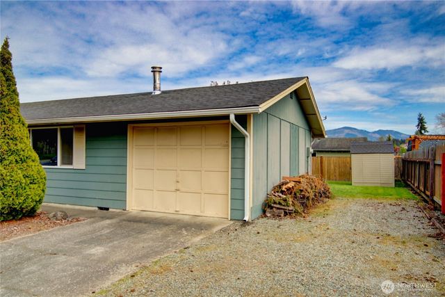 908 S 20th, Mount Vernon, WA 98274