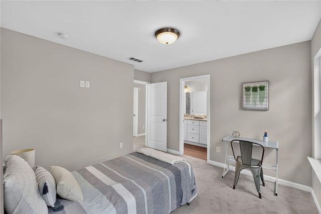 102 S Fortune Way, Dallas, GA 30157