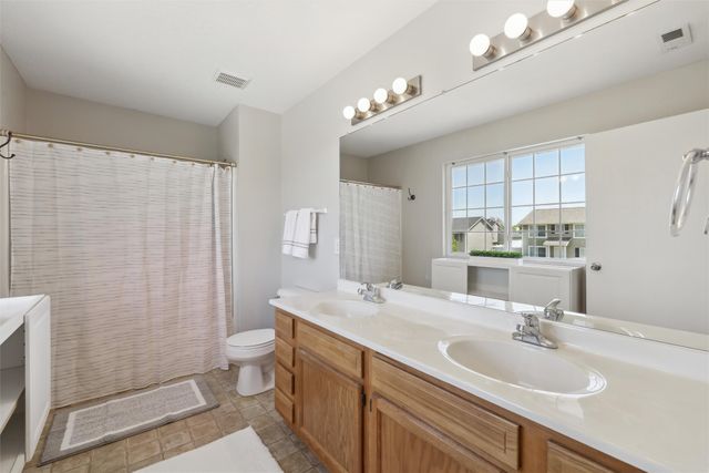 5809 NW 92nd Court, Johnston, IA 50131
