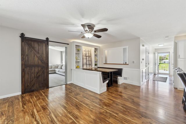 5809 NW 92nd Court, Johnston, IA 50131