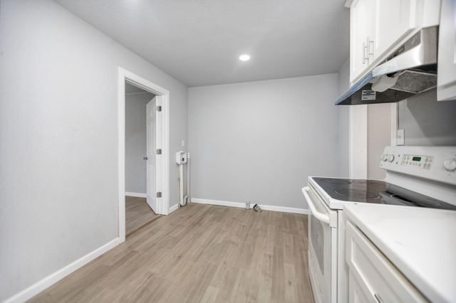 811 Ogden Street 813, Jasper, TX 75951