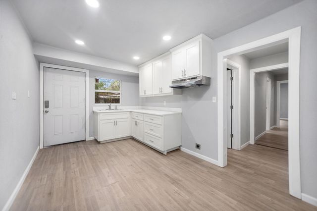 811 Ogden Street 813, Jasper, TX 75951