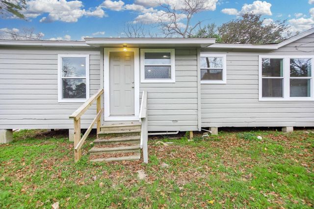 811 Ogden Street 813, Jasper, TX 75951