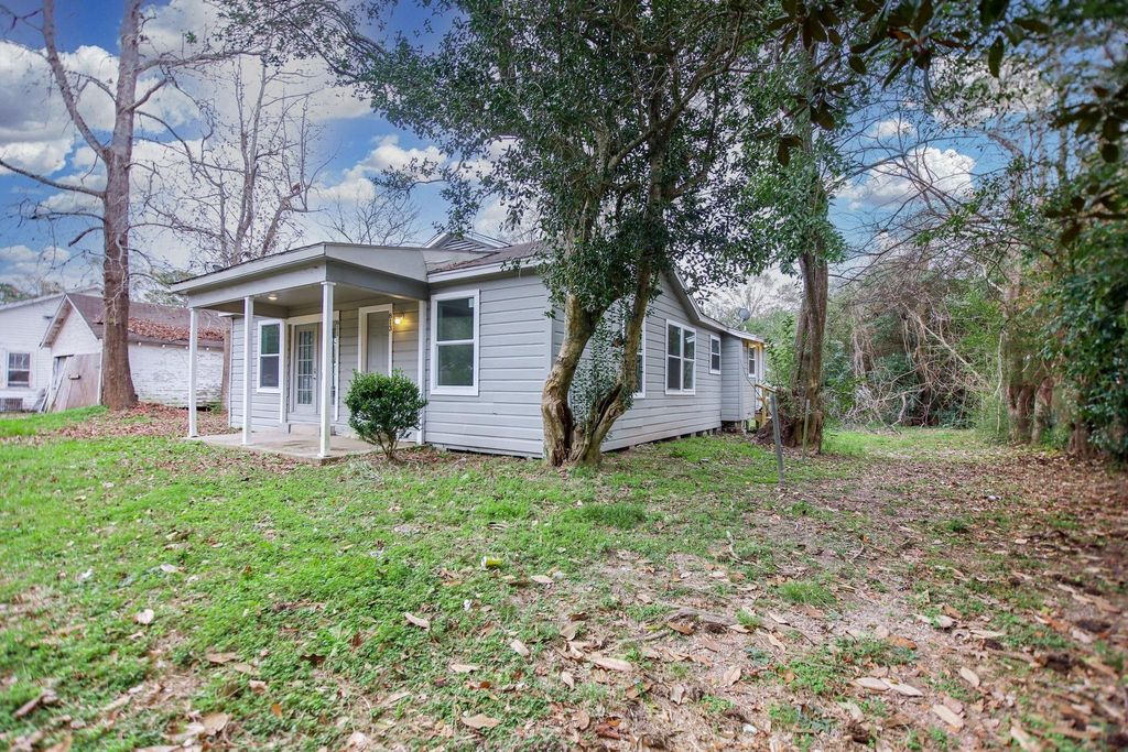 811 Ogden Street 813, Jasper, TX 75951