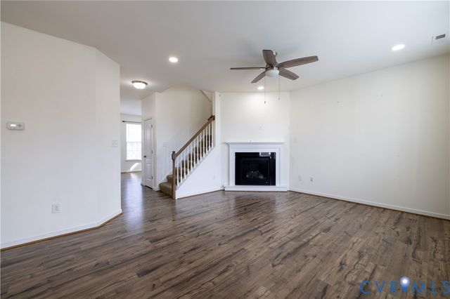 8995 Ringview Dr, Mechanicsville, VA 23116