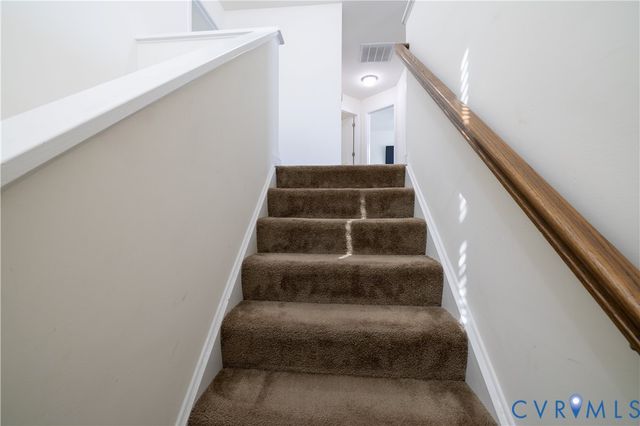 8995 Ringview Dr, Mechanicsville, VA 23116