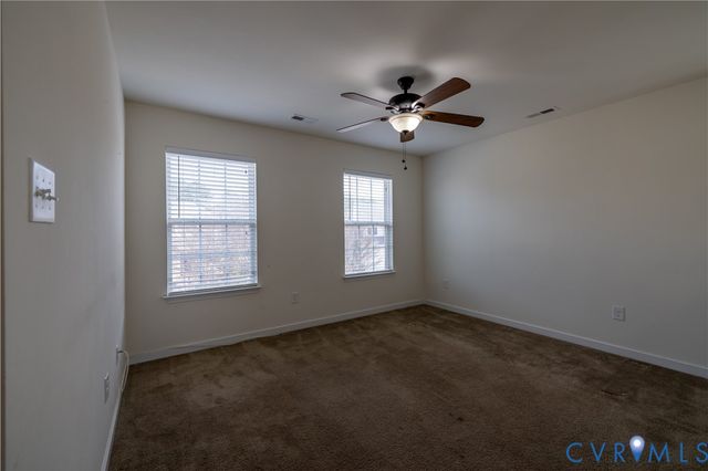 8995 Ringview Dr, Mechanicsville, VA 23116