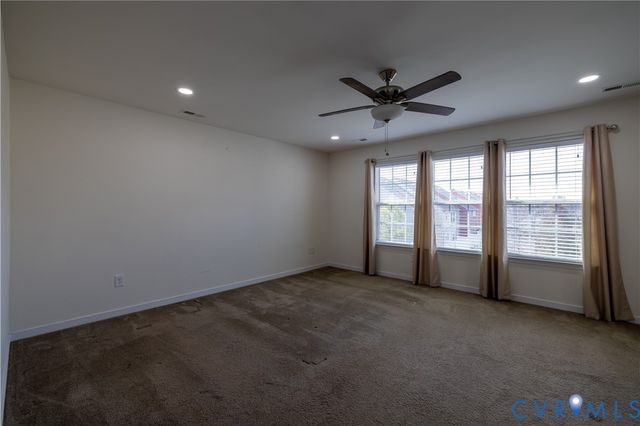 8995 Ringview Dr, Mechanicsville, VA 23116