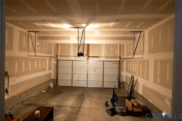 8995 Ringview Dr, Mechanicsville, VA 23116