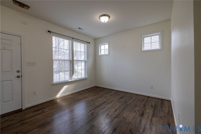 8995 Ringview Dr, Mechanicsville, VA 23116